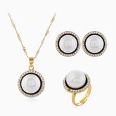 Conjunto de joyas con cuentas de pedrería y perla de Celebrity - Blanco